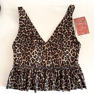 Kortni Jeane Vneck Peplum Swim Top || Size Large || Leopard || NEW